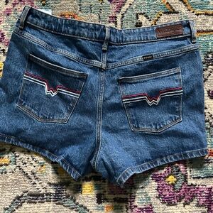 Blue Denim Wrangler Women’s Shorts